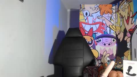 Nickhot0609 online show from 02-08-25, 12:06