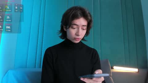 Snapshot of nickierainer chatting on 09-18-25, 04:47 Nickie online show from 09-18-25, 04:47