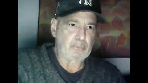 nickincali online show from 12-17-24, 11:06