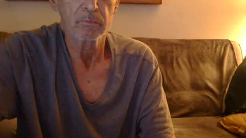 nickincali online show from 08-08-26, 09:22