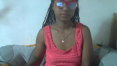 nickiqqyuu online show from 06-01-26, 05:42