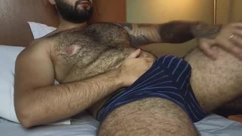 Nicolas              online show from 10-30-25, 01:18