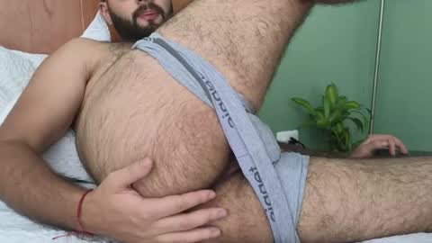 Nicolas              online show from 05-20-26, 08:48