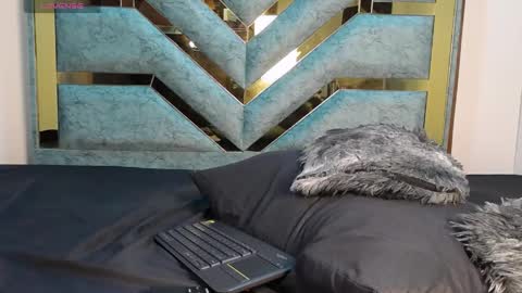 nickk_jonson online show from 05-15-26, 04:47