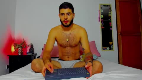 Nick  Mia  online show from 12-04-25, 02:32