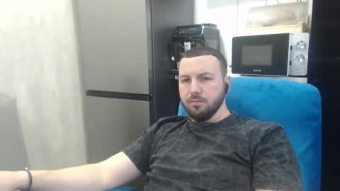 Julian online show from 02-26-26, 10:42