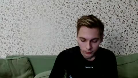 Snapshot of nicksuper8 chatting on 12-07-24, 04:31 Nick online show from 12-07-24, 04:31