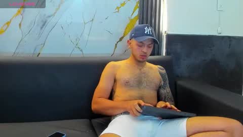 Snapshot of nickwolf_ chatting on 01-09-26, 12:08 nickwolf_ online show from 01-09-26, 12:08