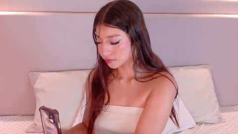 Snapshot of nicky_belmonth chatting on 02-26-25, 11:41 nicky_belmonth online show from 02-26-25, 11:41