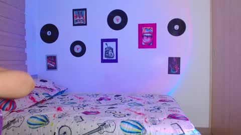 lucy online show from 12-04-24, 11:02