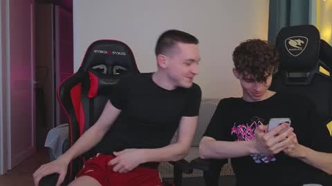 Nicki  Danny online show from 02-01-25, 05:16