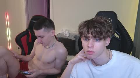 Nicki  Danny online show from 03-04-25, 03:55