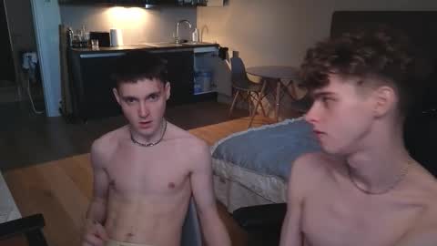 Nicki  Danny online show from 09-30-25, 01:38