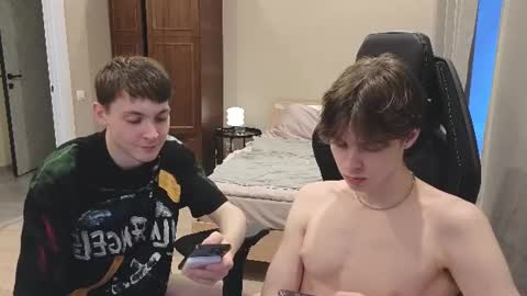 Snapshot of nicky_mart chatting on 06-18-26, 06:45 Nicki Danny online show from 06-18-26, 06:45