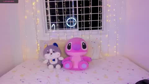 Nicky  online show from 09-10-25, 04:12