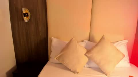 Snapshot of nicky_peyton chatting on 03-17-26, 02:49 Nicky online show from 03-17-26, 02:49