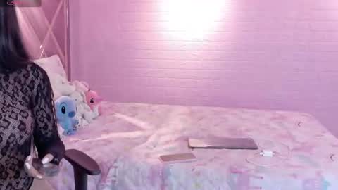 nicky_skinny18 online show from 07-31-26, 12:43
