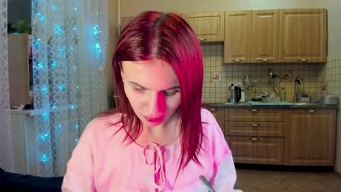 Snapshot of nicky_weekends chatting on 12-22-24, 03:00 Nicky Weekends online show from 12-22-24, 03:00