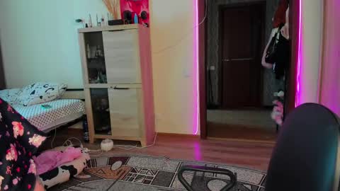 Snapshot of nicky_weekends chatting on 02-09-25, 08:33 Nicky Weekends online show from 02-09-25, 08:33