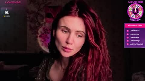 Snapshot of nicky_weekends chatting on 12-18-25, 08:15 Nicky Weekends online show from 12-18-25, 08:15