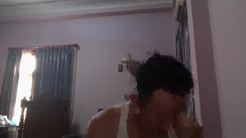 nickyang75 online show from 12-23-24, 08:55