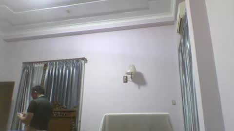 nickyang75 online show from 01-12-25, 09:40