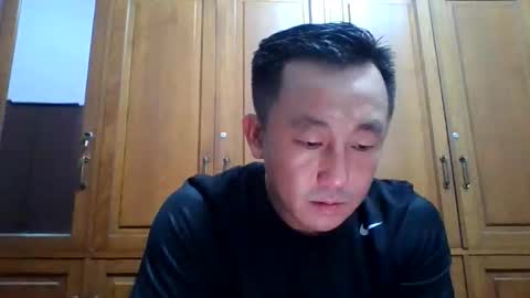 nickyang75 online show from 10-23-25, 07:34
