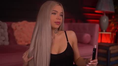 Nicky online show from 11-16-25, 07:08