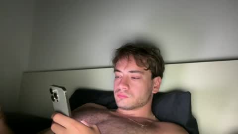 Snapshot of nico22_ chatting on 06-15-26, 11:18 nico22 p on snapchat online show from 06-15-26, 11:18