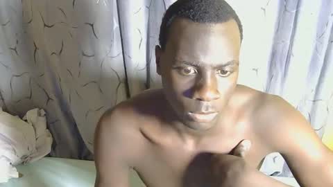 Snapshot of nico_dez chatting on 03-28-26, 10:26 Mailo and naysa online show from 03-28-26, 10:26