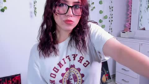 Snapshot of nico_lette_ chatting on 01-10-25, 04:01 Nico online show from 01-10-25, 04:01