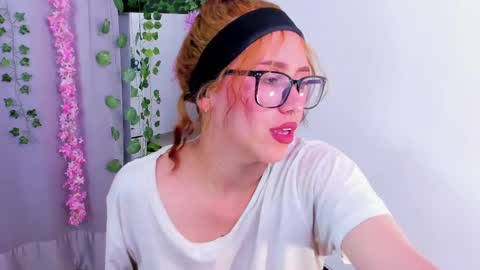 Snapshot of nico_lette_ chatting on 03-12-25, 05:02 Nico online show from 03-12-25, 05:02