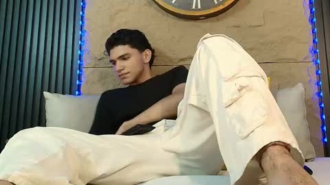Snapshot of nico_monroet chatting on 05-28-26, 10:40 nico_monroet online show from 05-28-26, 10:40