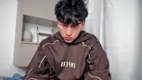 Nico  online show from 12-23-24, 04:44