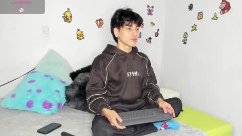 Nico  online show from 01-07-25, 02:42