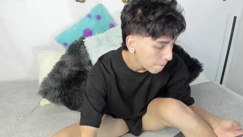 Nico  online show from 01-16-25, 03:45