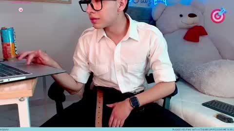 nico  online show from 04-10-26, 10:03