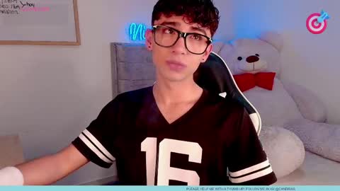 nico  online show from 04-19-26, 08:11