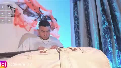 Nicolas online show from 11-01-25, 11:18