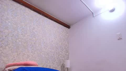 Snapshot of nicol_ferrer chatting on 11-01-25, 07:16 Nicol online show from 11-01-25, 07:16