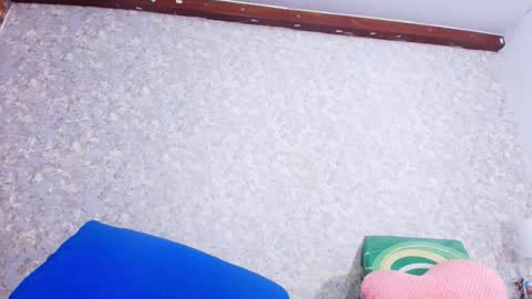 Snapshot of nicol_ferrer chatting on 11-22-25, 03:16 Nicol online show from 11-22-25, 03:16