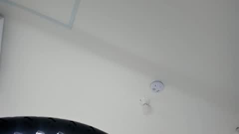 Nicol online show from 11-24-25, 04:23