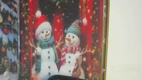 Nicol sanchez online show from 12-21-25, 04:30