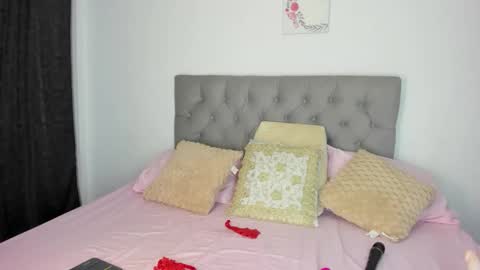 Nicol online show from 09-30-25, 01:10