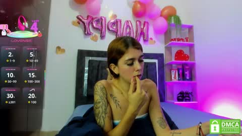 Snapshot of nicol_trans chatting on 05-14-26, 05:14 Nicol online show from 05-14-26, 05:14