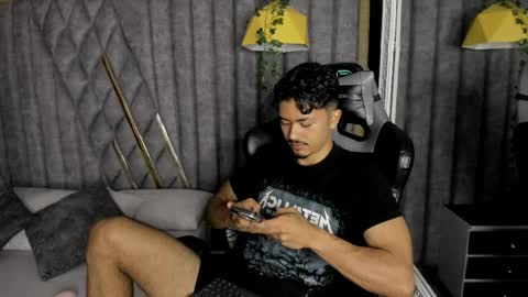 Nicolai online show from 03-30-26, 01:56