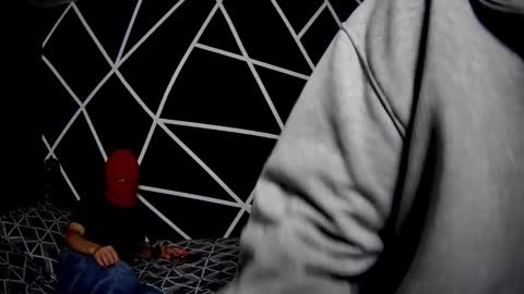 Snapshot of nicolas_and_alexa chatting on 11-27-25, 10:12 nicolas_and_alexa online show from 11-27-25, 10:12