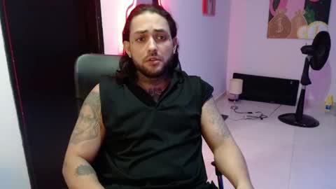 nicolas online show from 12-17-24, 03:28