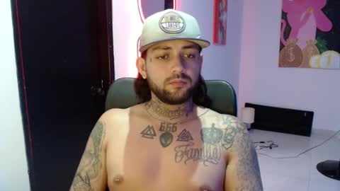 nicolas online show from 12-21-24, 03:47