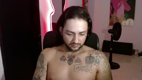 nicolas online show from 01-03-25, 01:59